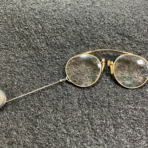 Ketcham McDougall reading glasses - Picture 2 of 5